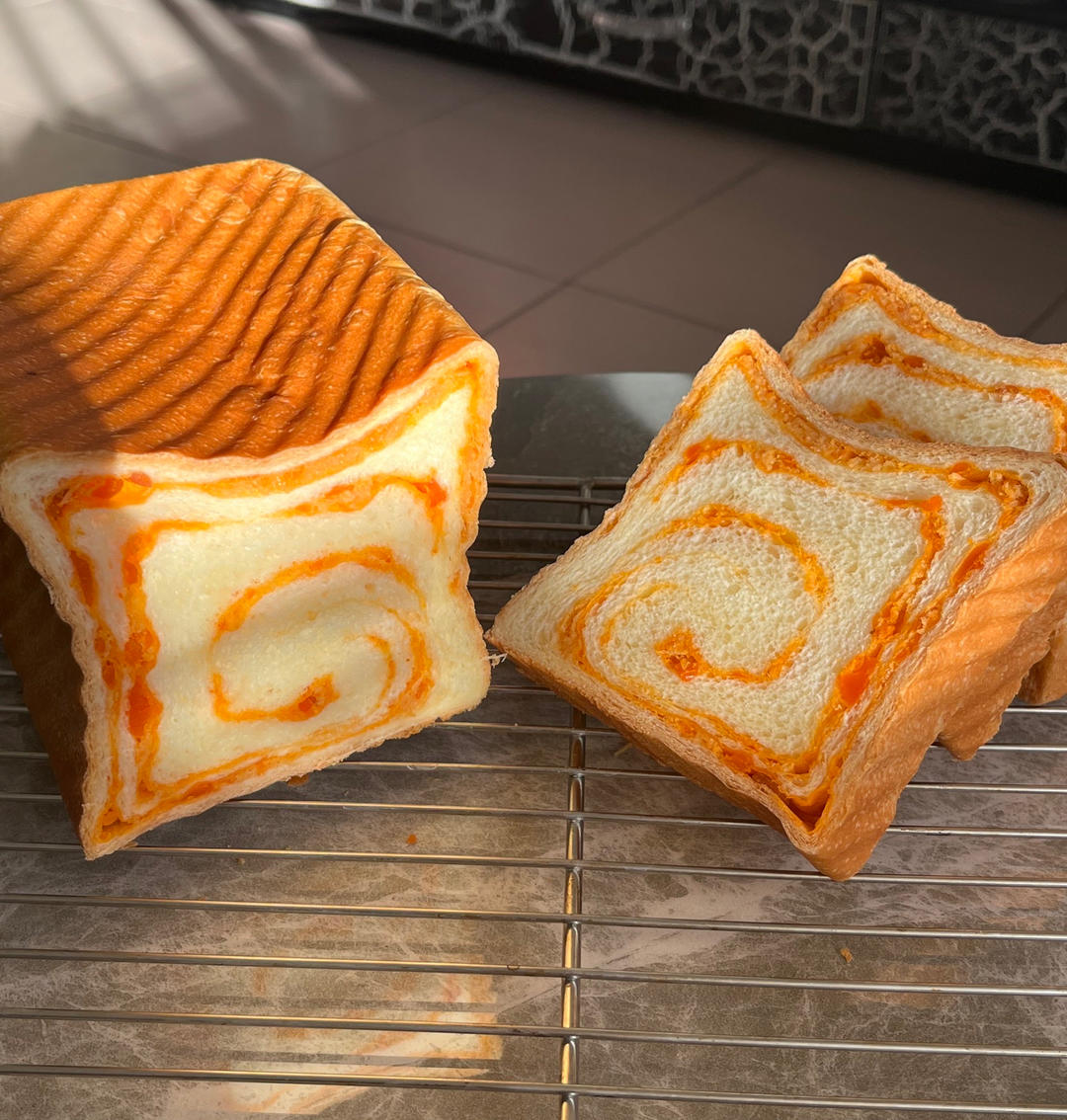 咸蛋黄肉松吐司🍞/经典馅料咸口吐司