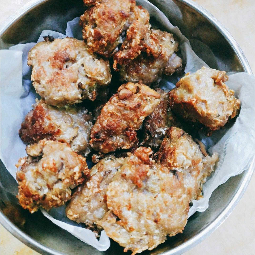 炸萝卜酥肉丸子