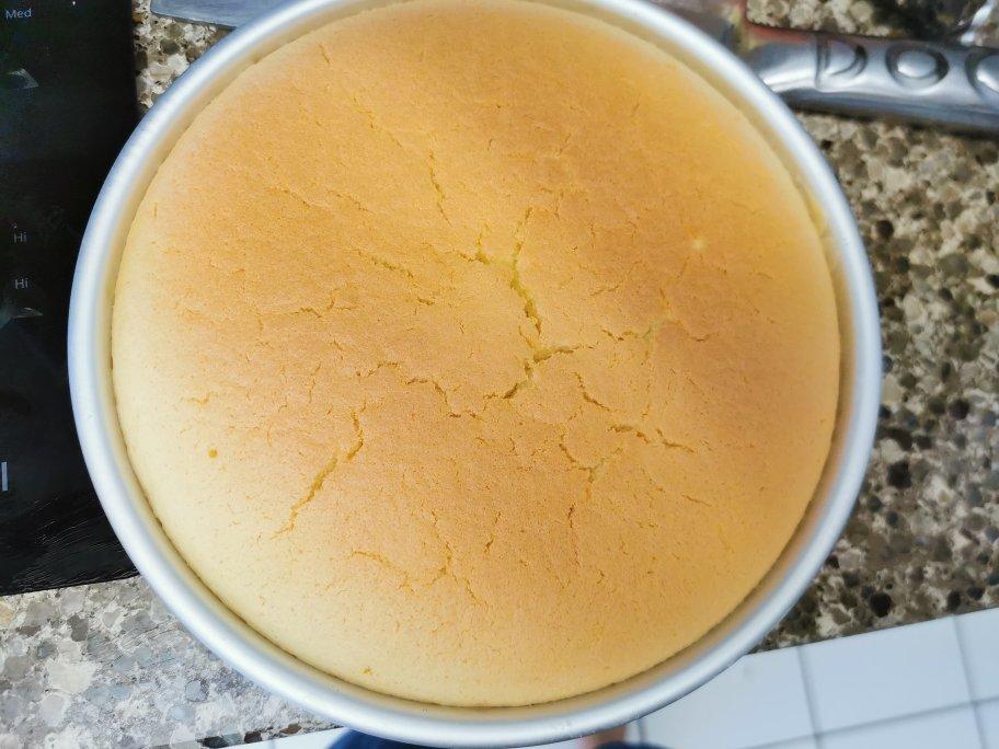 烤箱做蛋糕（戚风蛋糕的做法）
