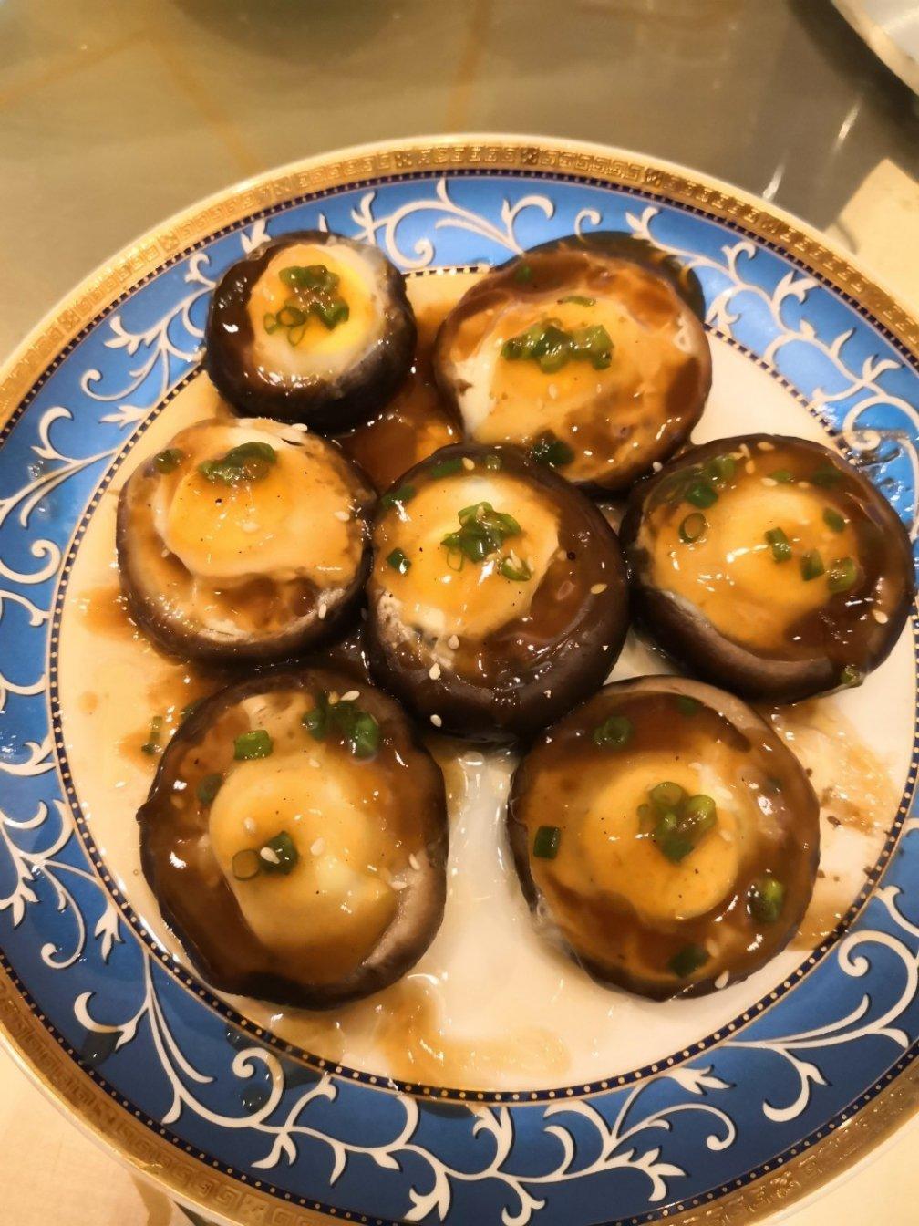 冬菇蒸鹌鹑蛋