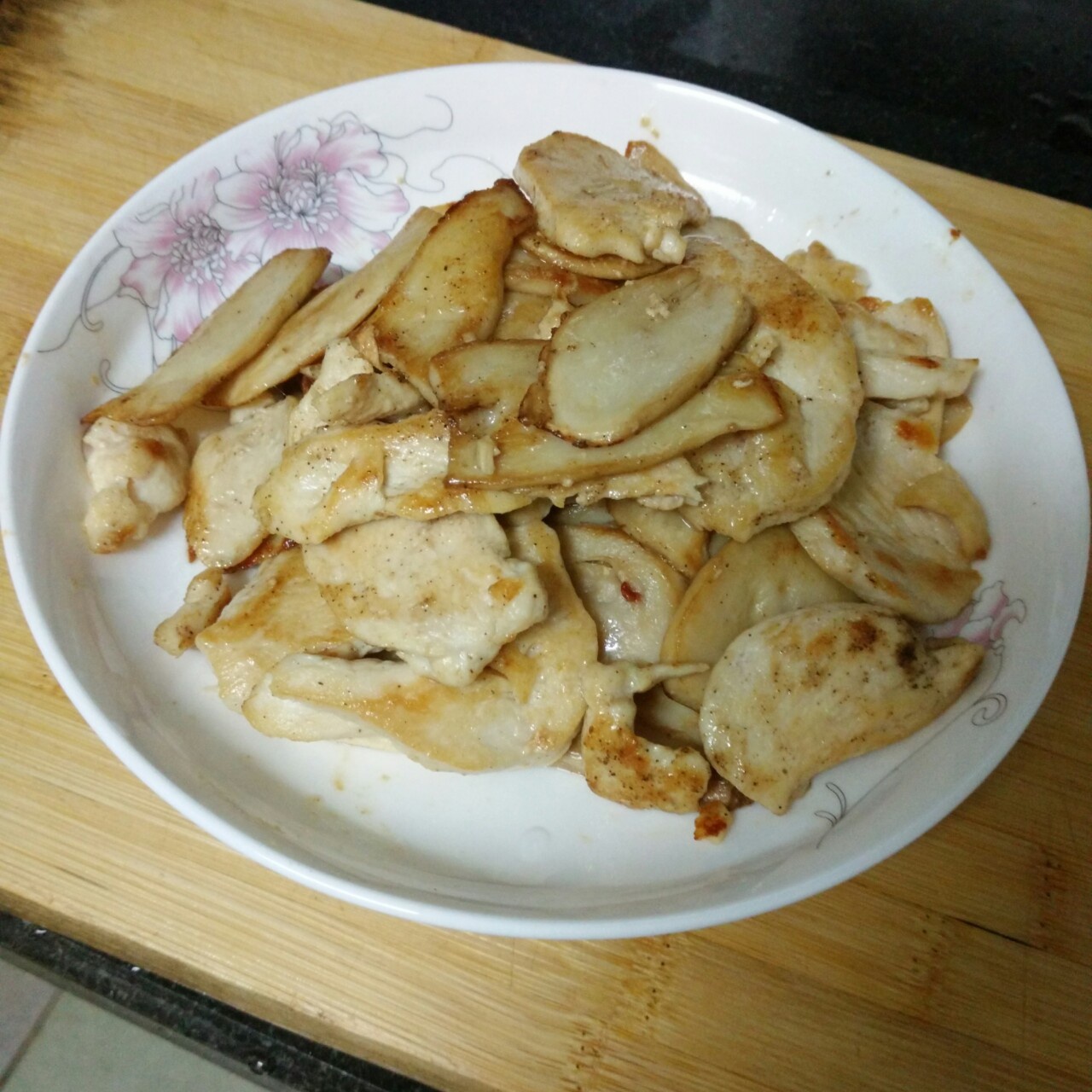 低卡减脂瘦身餐——杏鲍菇煎炒鸡胸肉