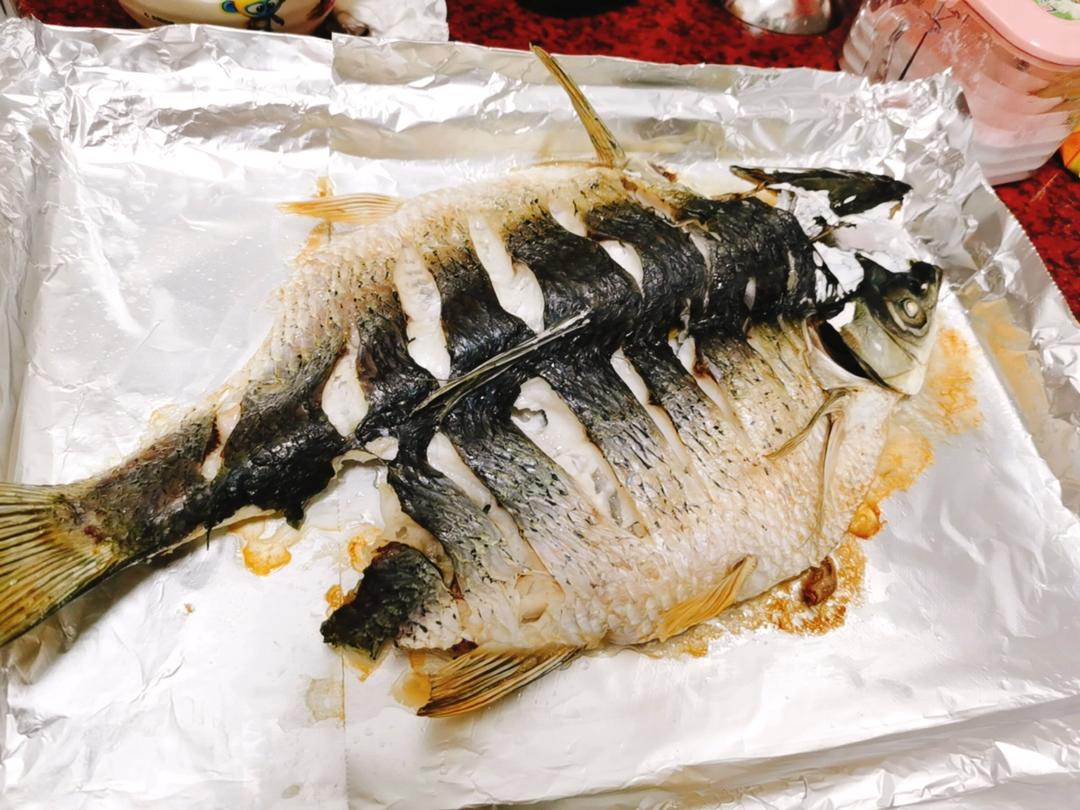 重庆烤鱼(烤箱版)爆好吃，爆简单