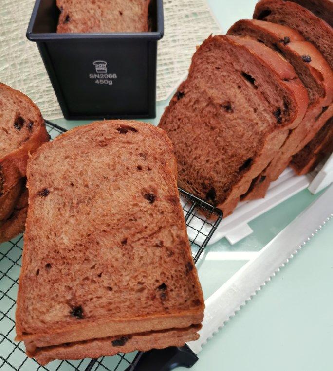 牛奶巧克力吐司