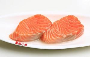 香煎胡萝卜三文鱼的做法 步骤1