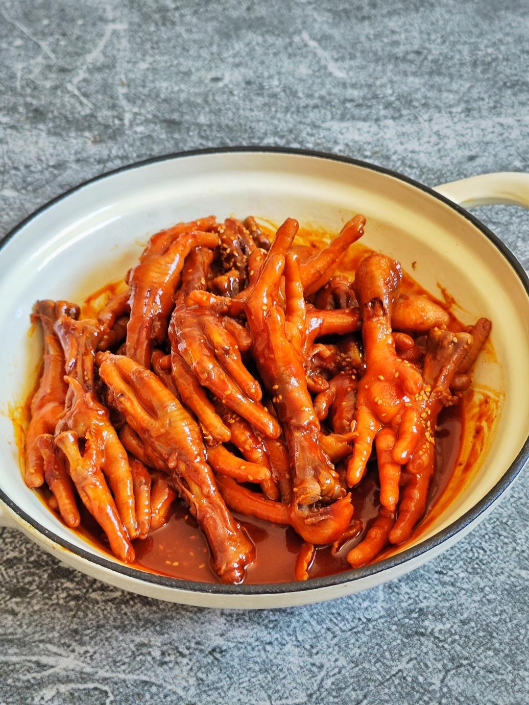 韩式辣鸡爪的做法