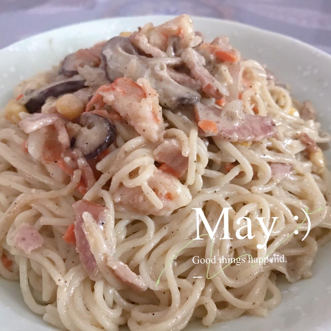 奶油培根意大利面 - Creamy Beacon Linguine