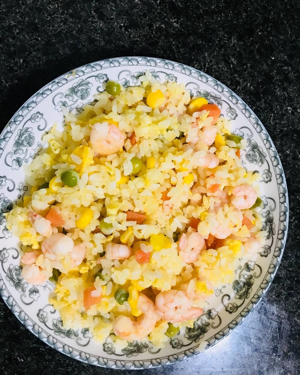 雅茹0做的蛋炒饭