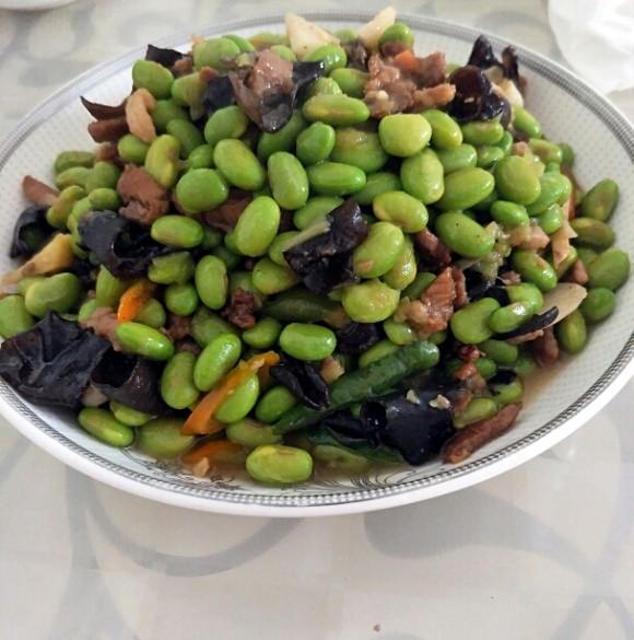 毛豆木耳炒肉丝