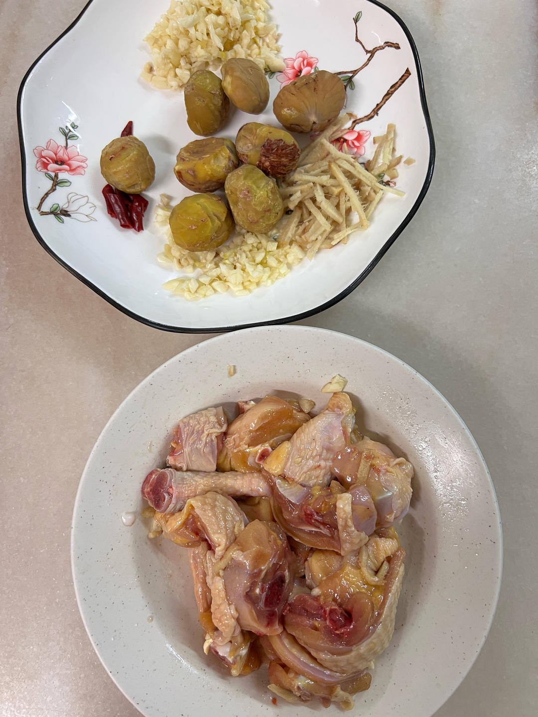 栗子鸡煲