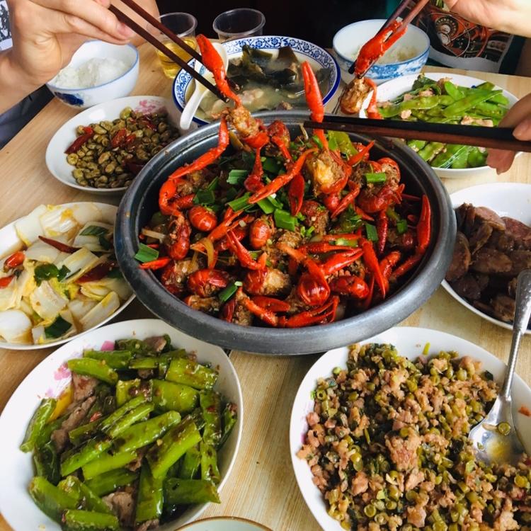厨师长教你：“麻辣小龙虾”的家常做法 ,好吃的停不下来