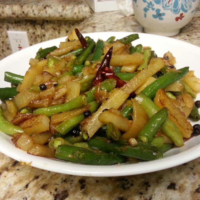 干煸豆角土豆