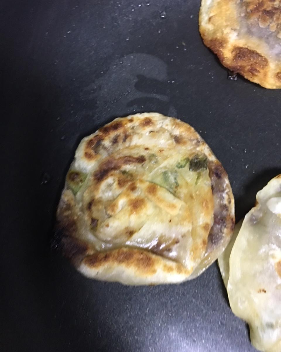 饺子皮葱油饼