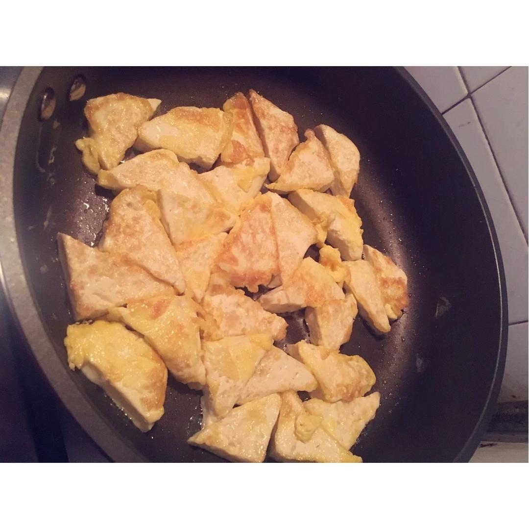 无敌好吃的香煎豆腐