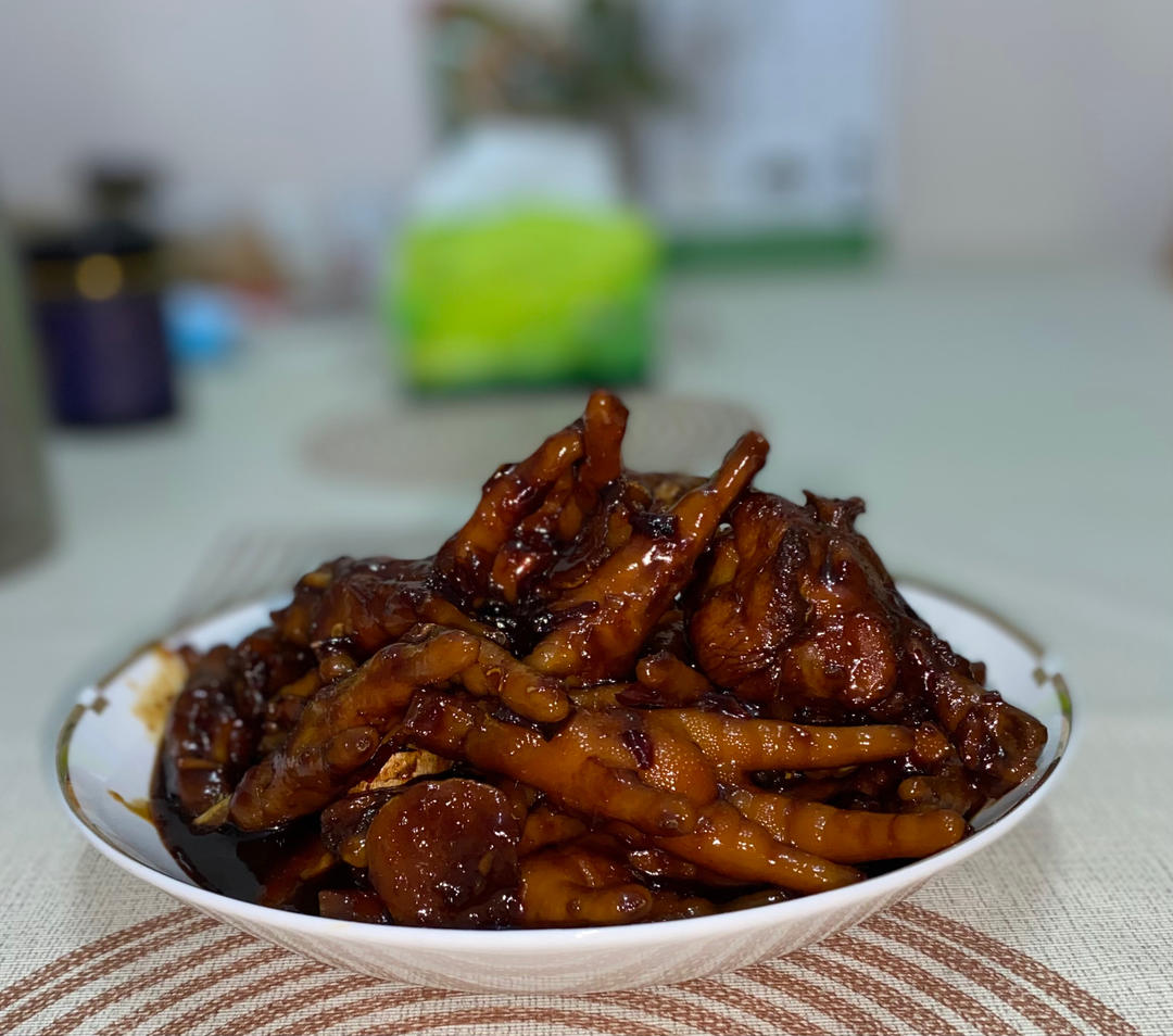 “销魂”卤鸡爪