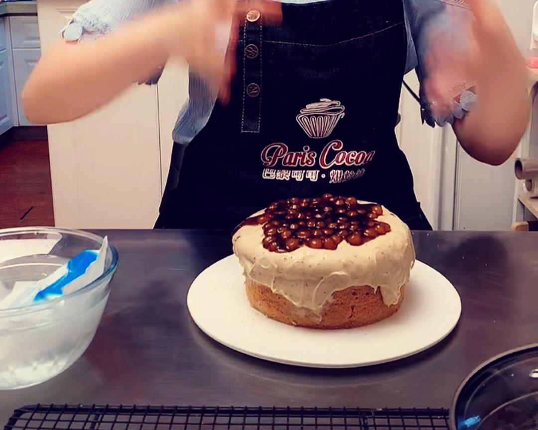 红茶爆浆蛋糕（奶盖）