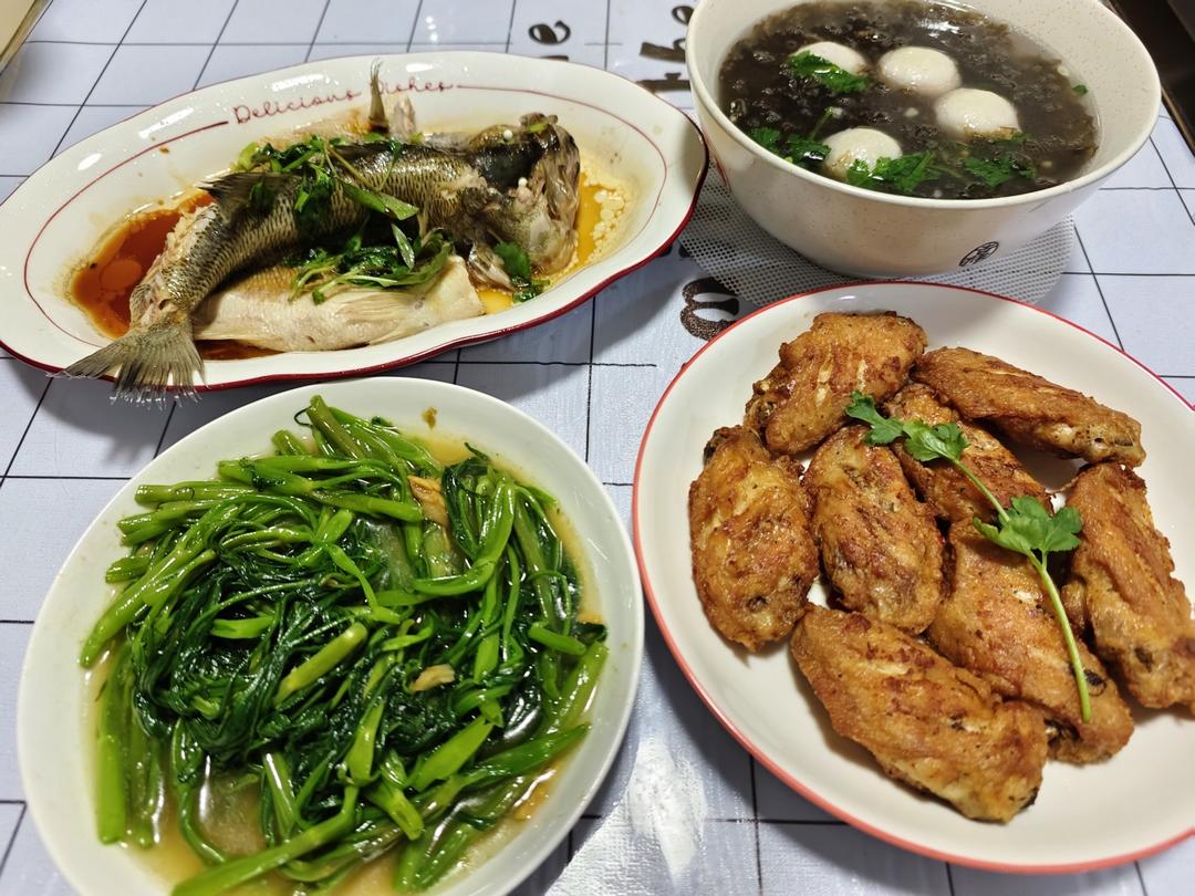 椒盐鸡翅，超好吃，太下饭了