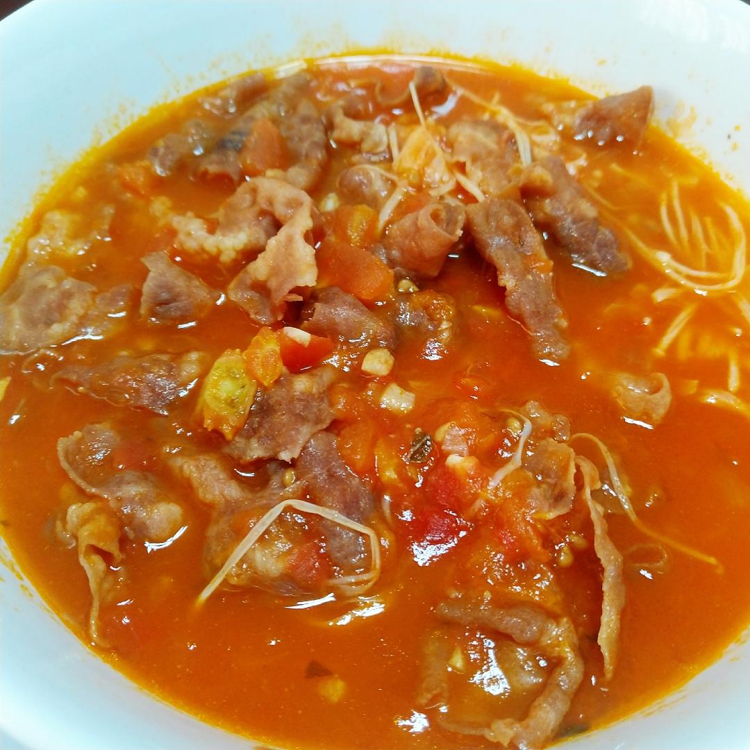 番茄肥牛金针菇的做法