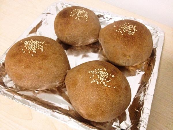 墨鱼豆沙or红薯面包