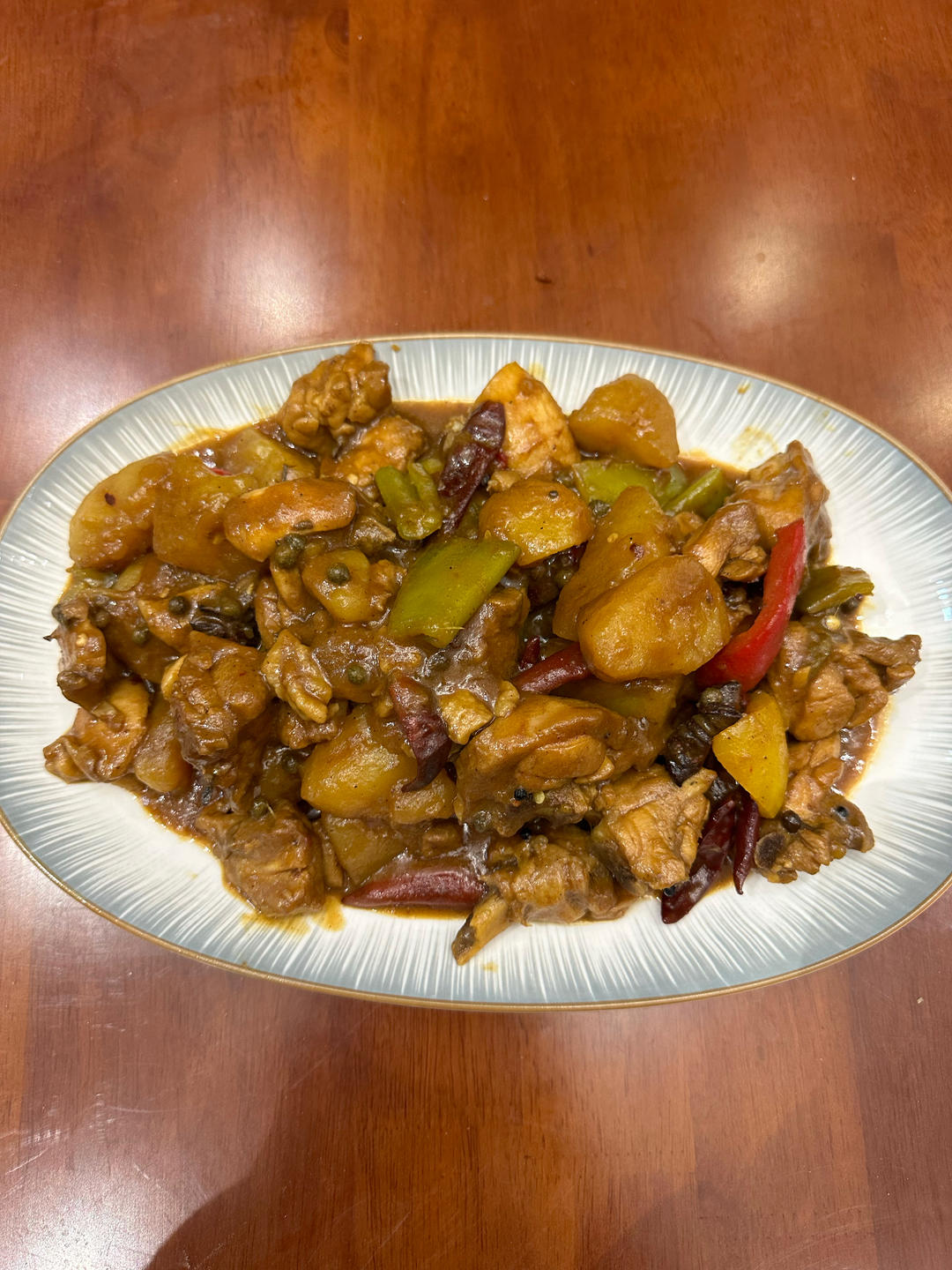 红烧鸡块炖土豆