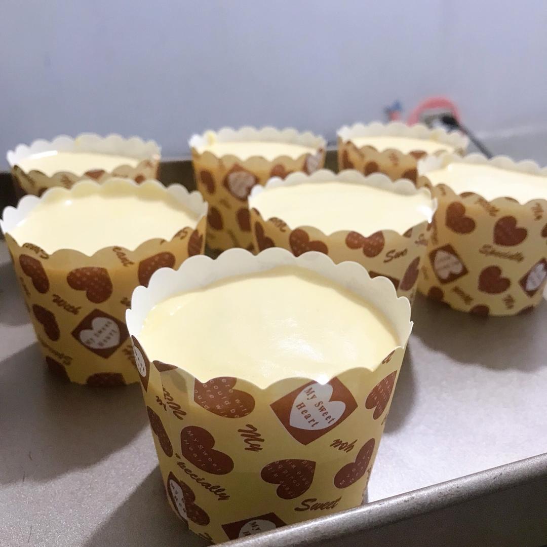 纸杯蛋糕 8寸戚风蛋糕的量