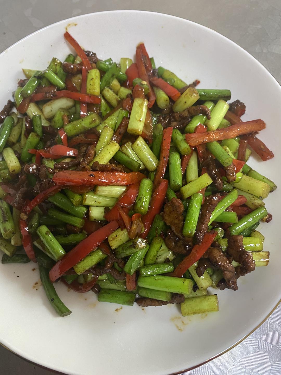 蒜苔肉丝