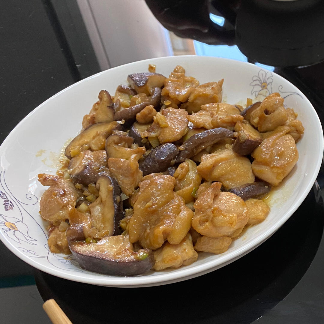 香菇滑鸡