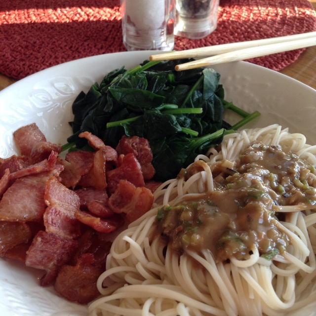 葱油花生酱拌面