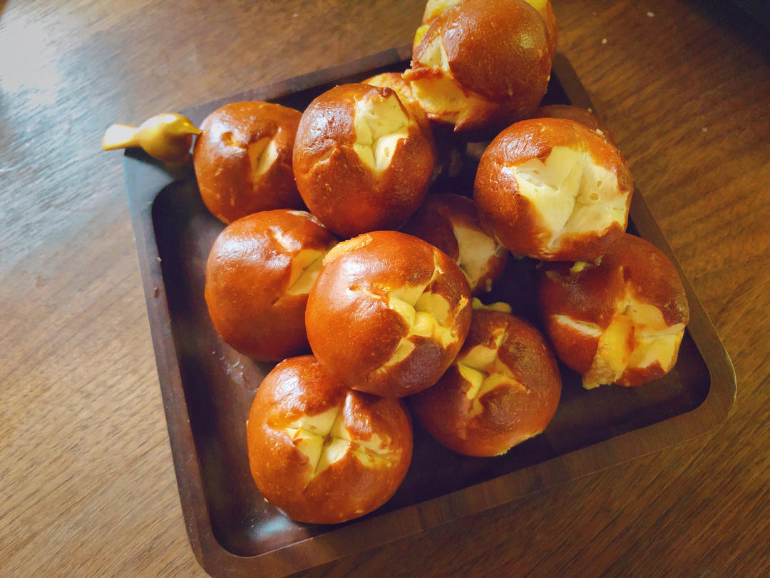 碱水小丸子（超可爱好操作的碱水面包）