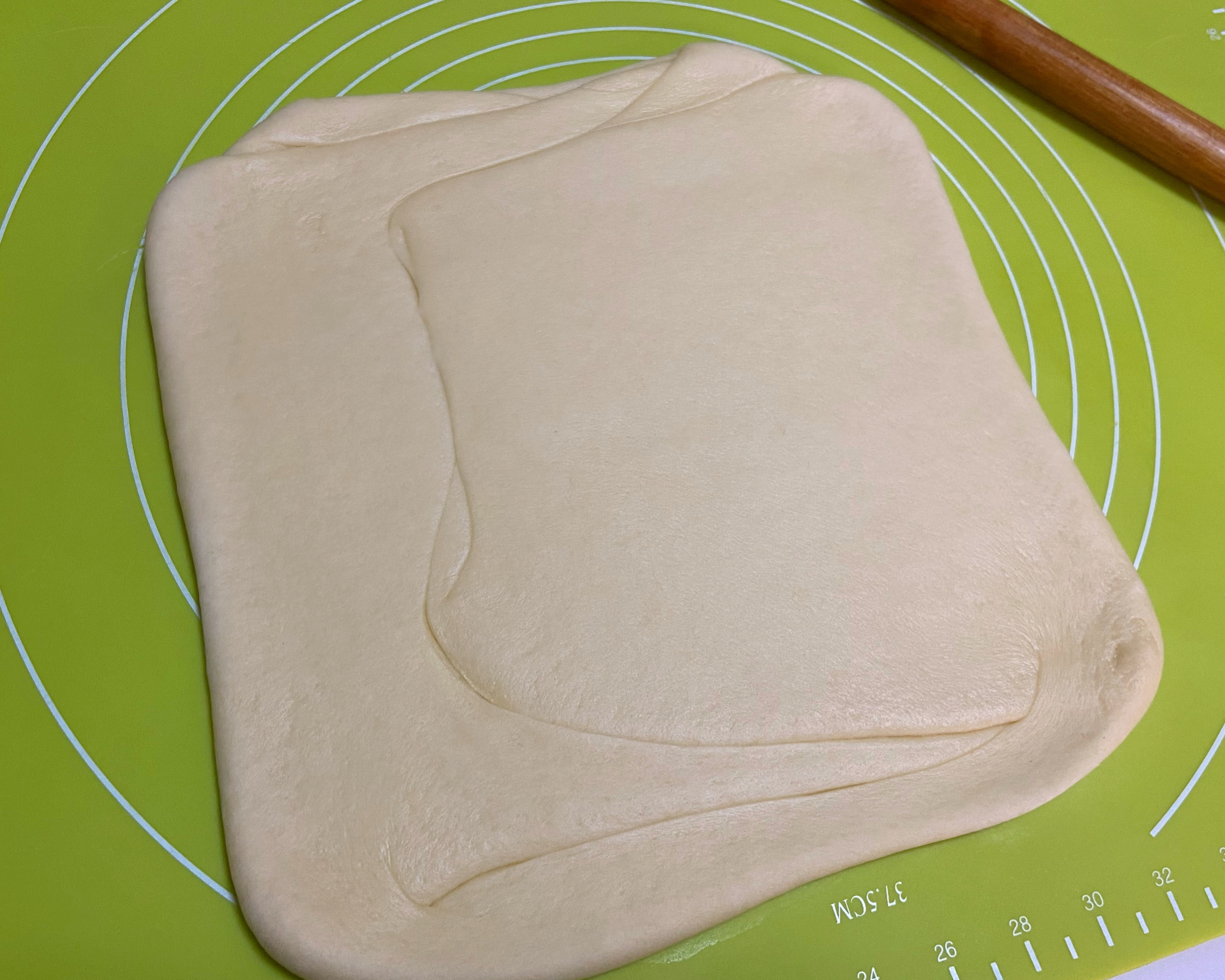 最最简单的🥖杉木奶香面包｜完胜经典杉木面包的做法 步骤9