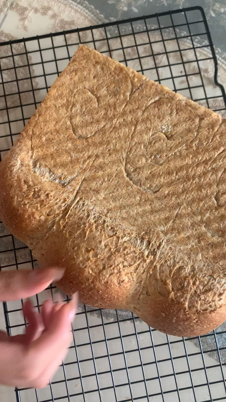软如云朵的100%全麦吐司