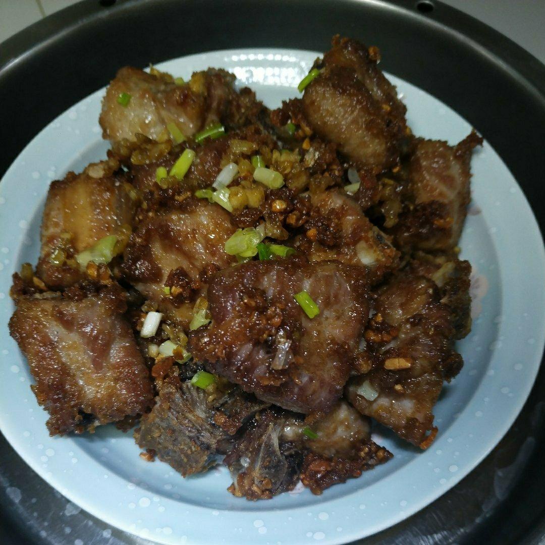 蒜香排骨