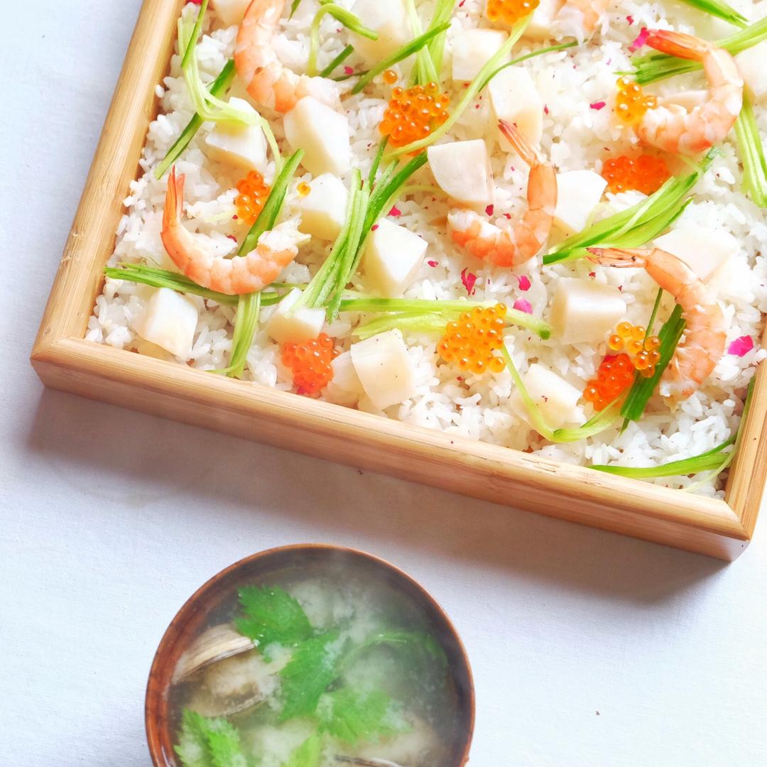 海鲜多多版散寿司（春日轻食）