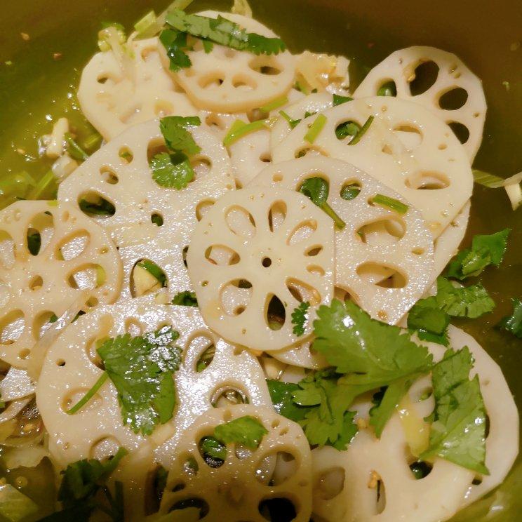 夏天开胃的凉拌藕片