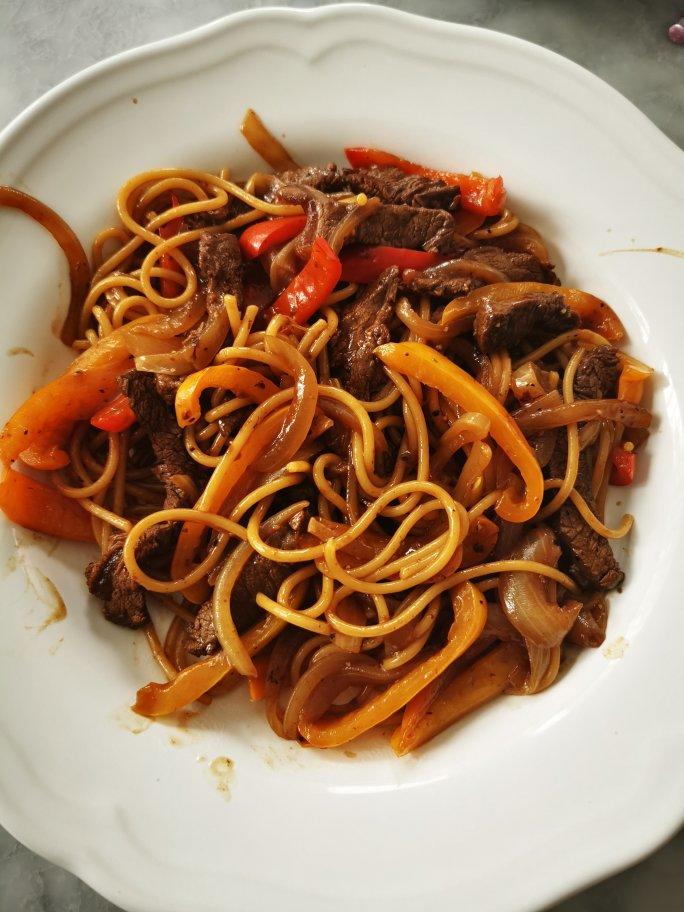 比餐厅好吃的黑椒牛柳意面🍝零失败简单教程