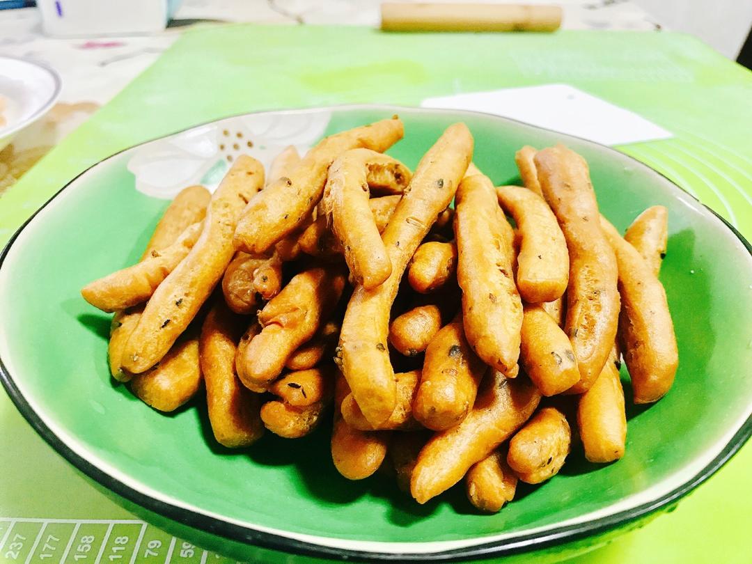 茴香小油条