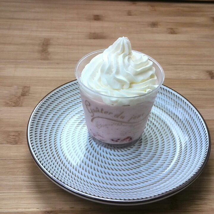 草莓慕斯 Strawberry mousse