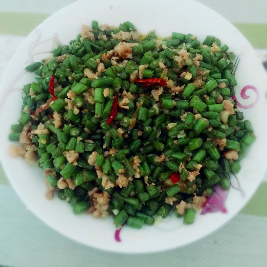肉沫豆角下饭菜