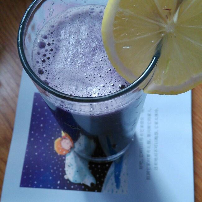 紫甘蓝黄瓜汁的做法