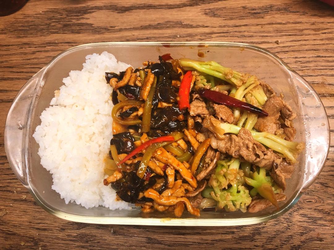 史上最详尽经典川菜【鱼香肉丝】