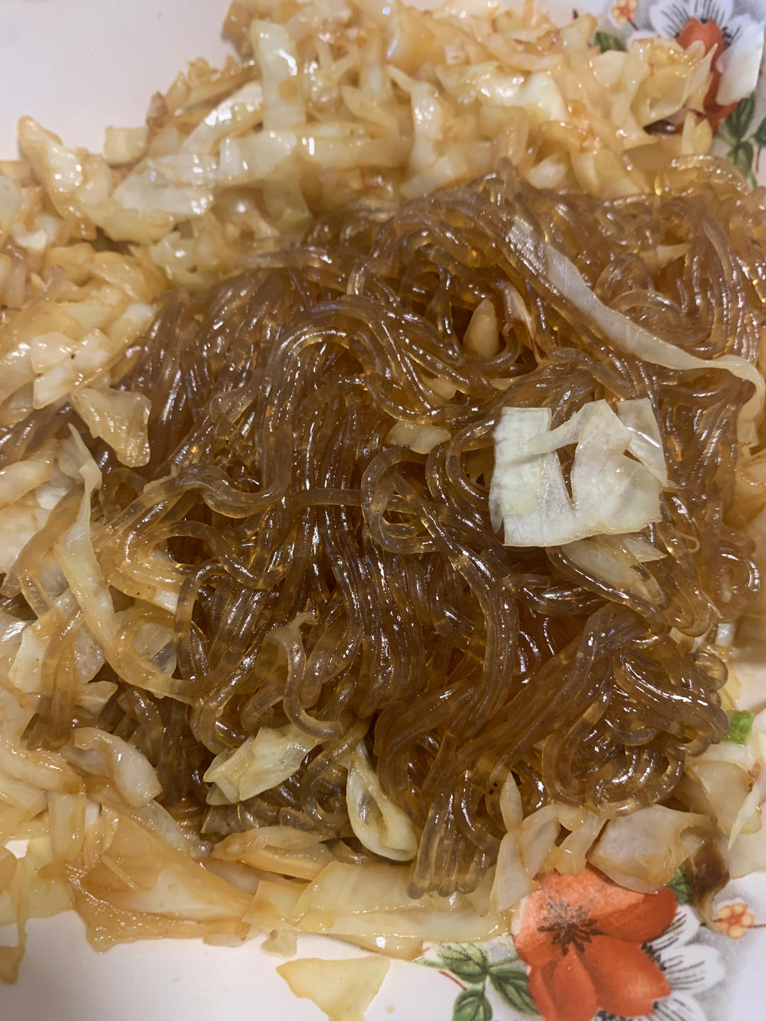 最近爱吃粉丝粉条～包菜炒粉丝