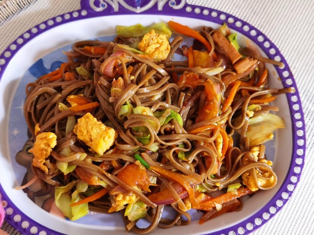 包菜炒面