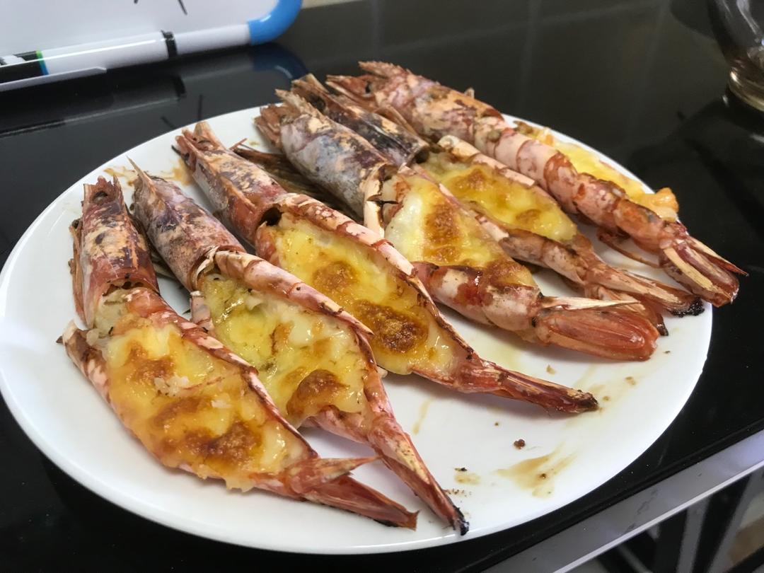 芝士沙拉酱焗大虾