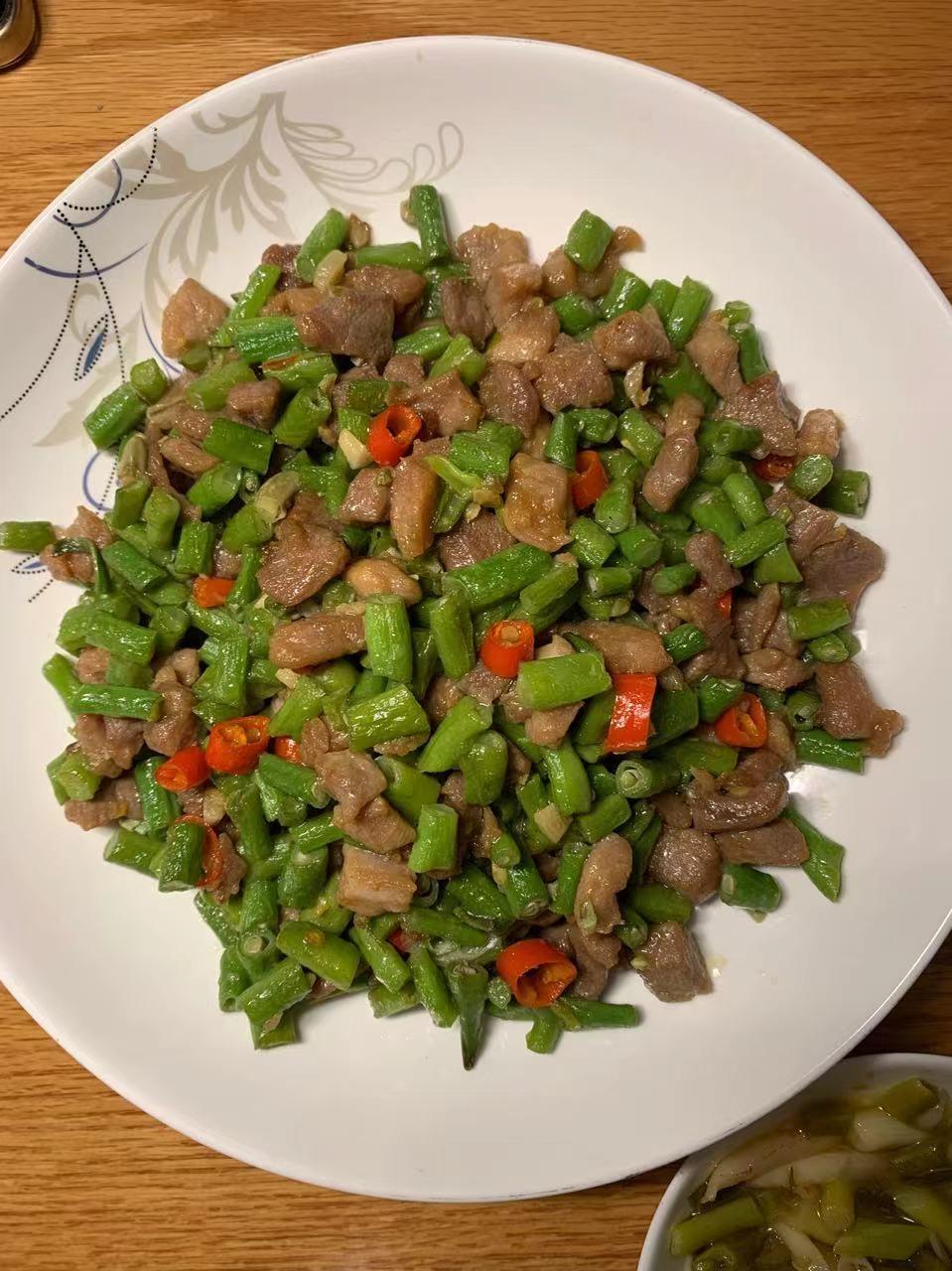 肉沫豆角下饭菜