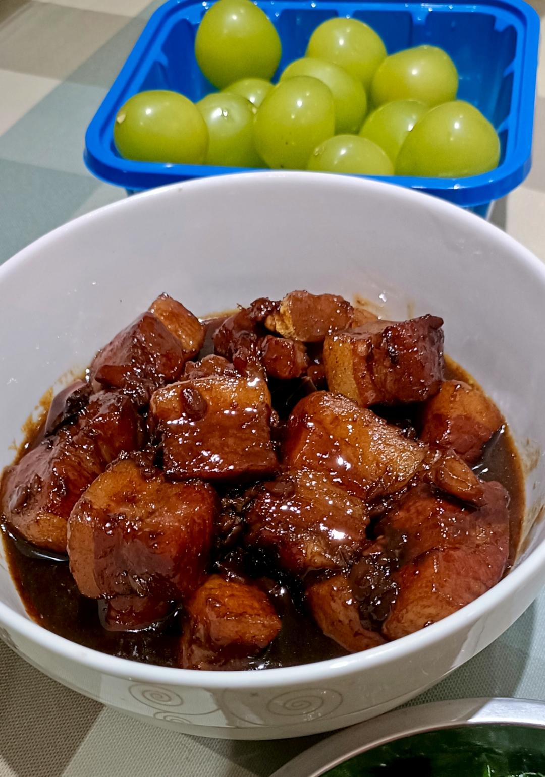 不焯水不放油的家常红烧肉