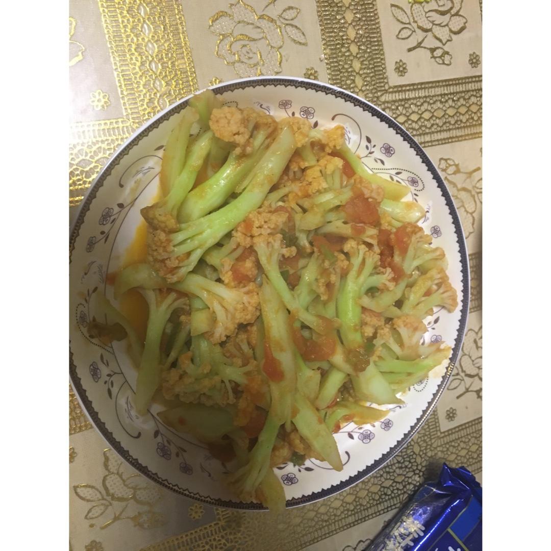 西红柿炒菜花