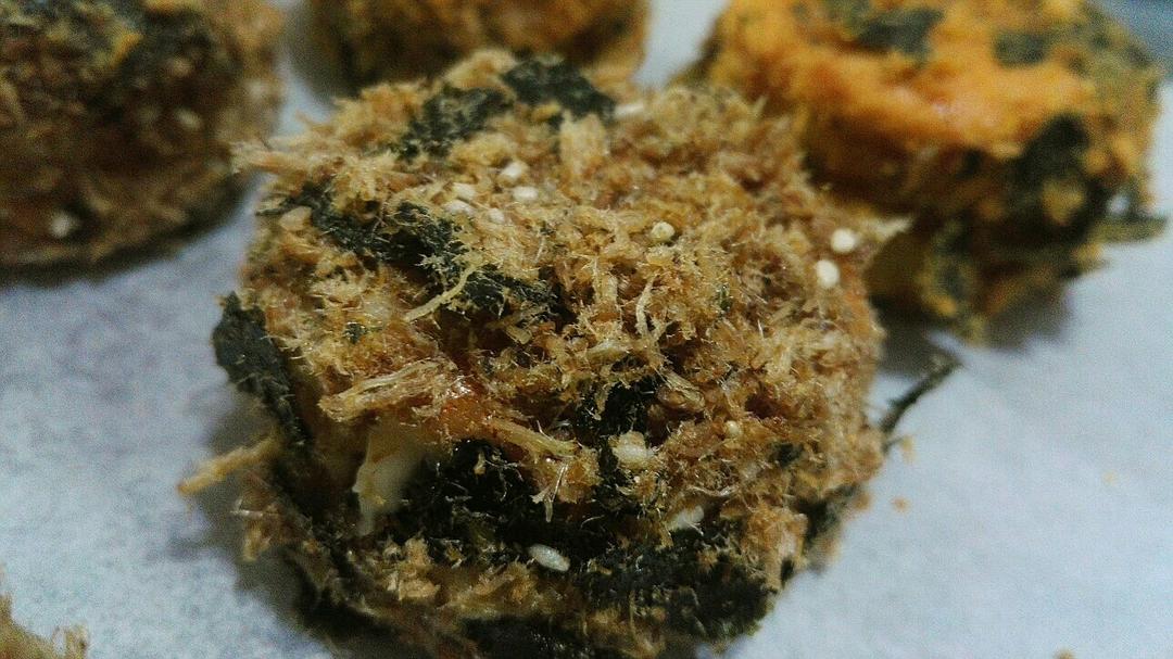 美味海苔肉松小贝