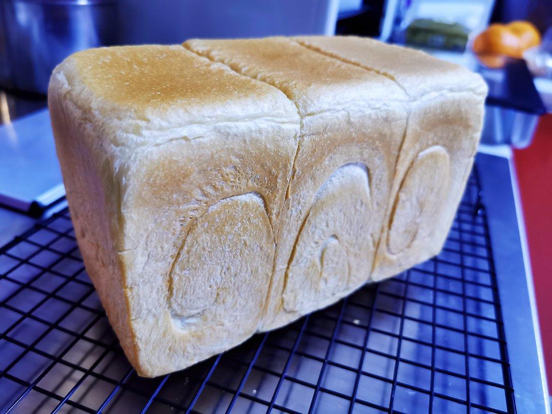 早餐白吐司          （庞多米 Pain de mie）