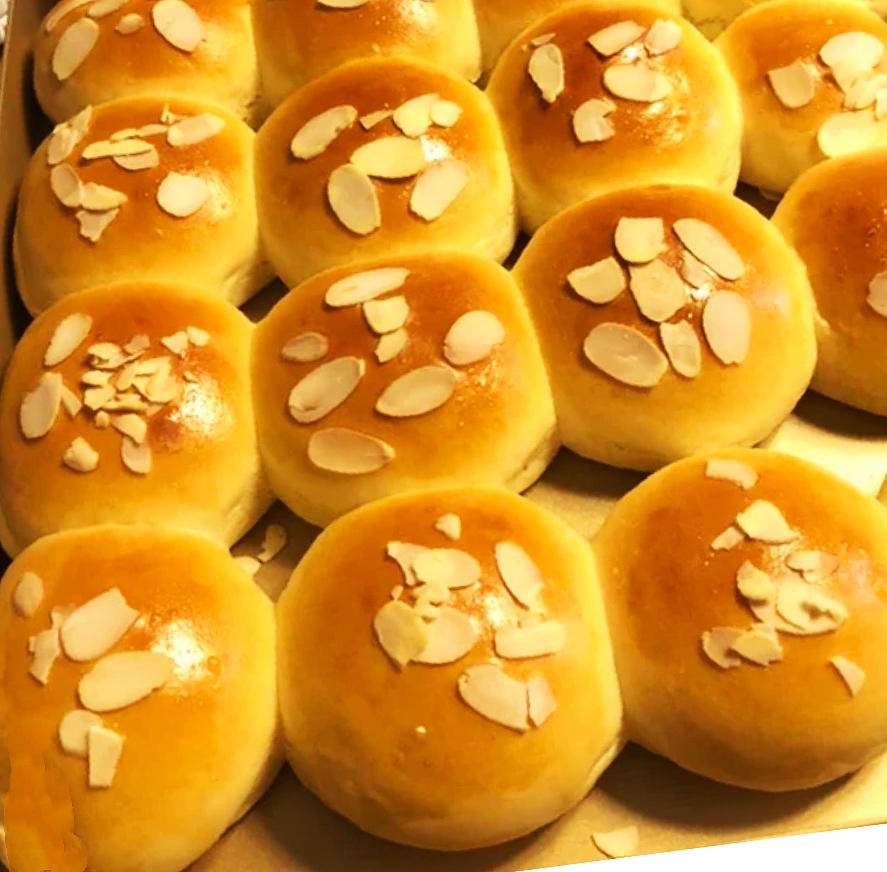 无敌松软又拉丝的酸奶小餐包