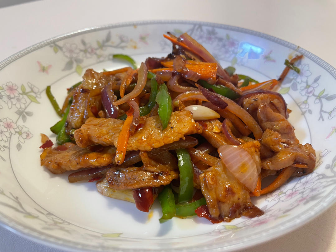 快手小炒“猪颈肉”香嫩滑