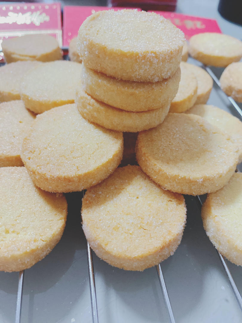 🍪视频｜经典复刻—丹麦皇冠蓝罐黄油曲奇（材料简单操作粗暴）